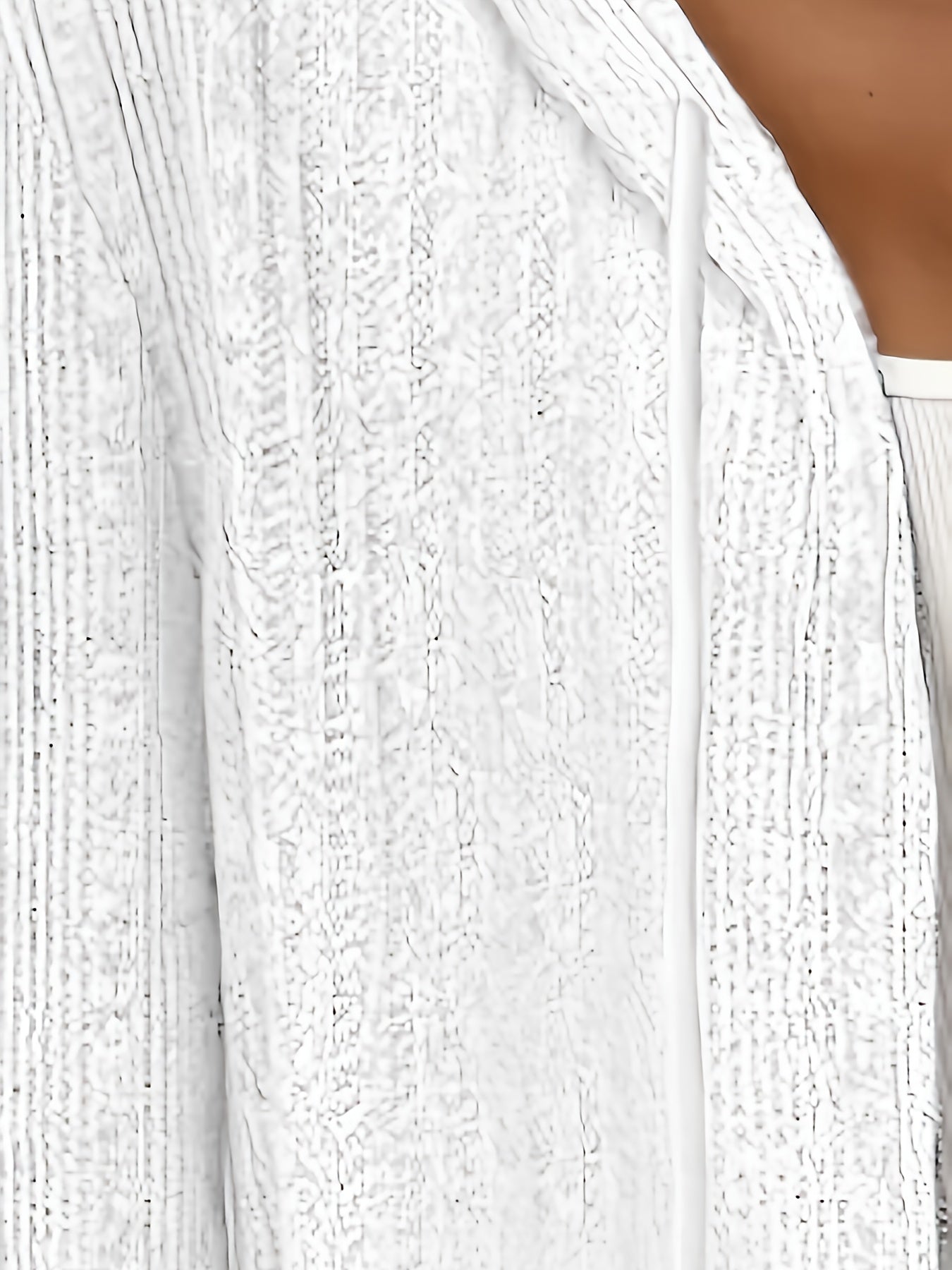 Sudadera de Punto a Rayas con Capucha – Diseño Moderno y Confort Absoluto