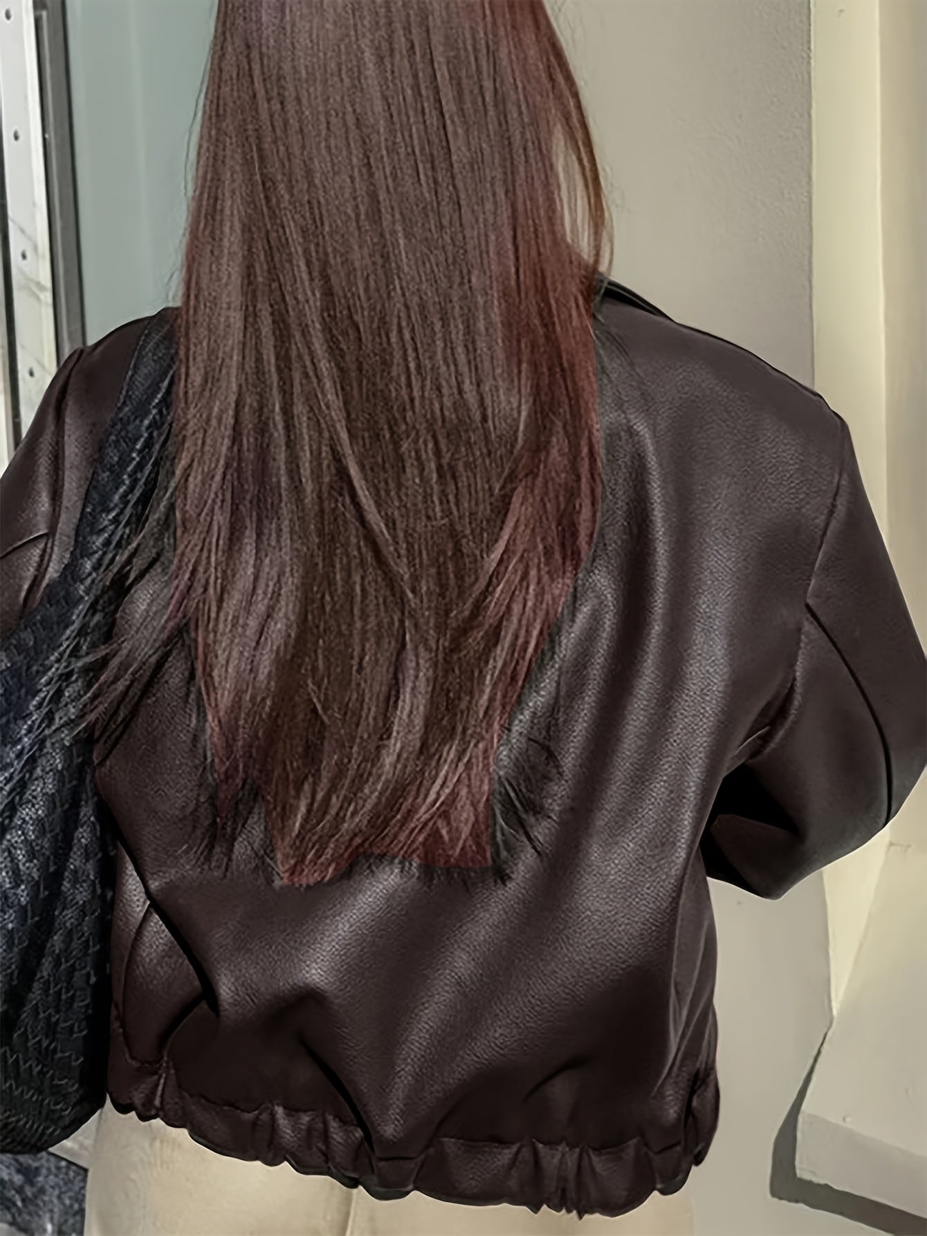 Chaqueta de Cuero Sintético Vintage – Estilo Atemporal con Actitud