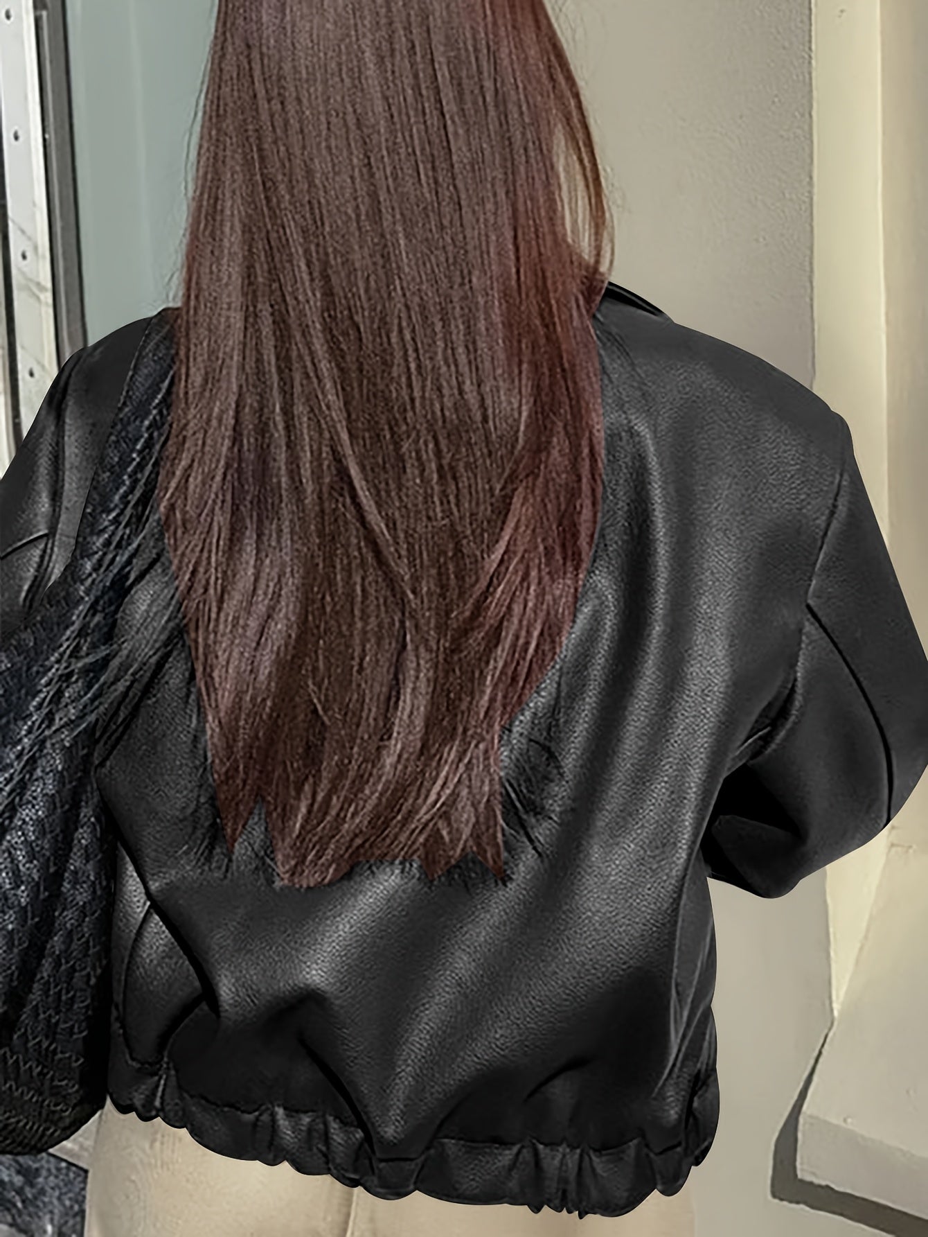 Chaqueta de Cuero Sintético Vintage – Estilo Atemporal con Actitud