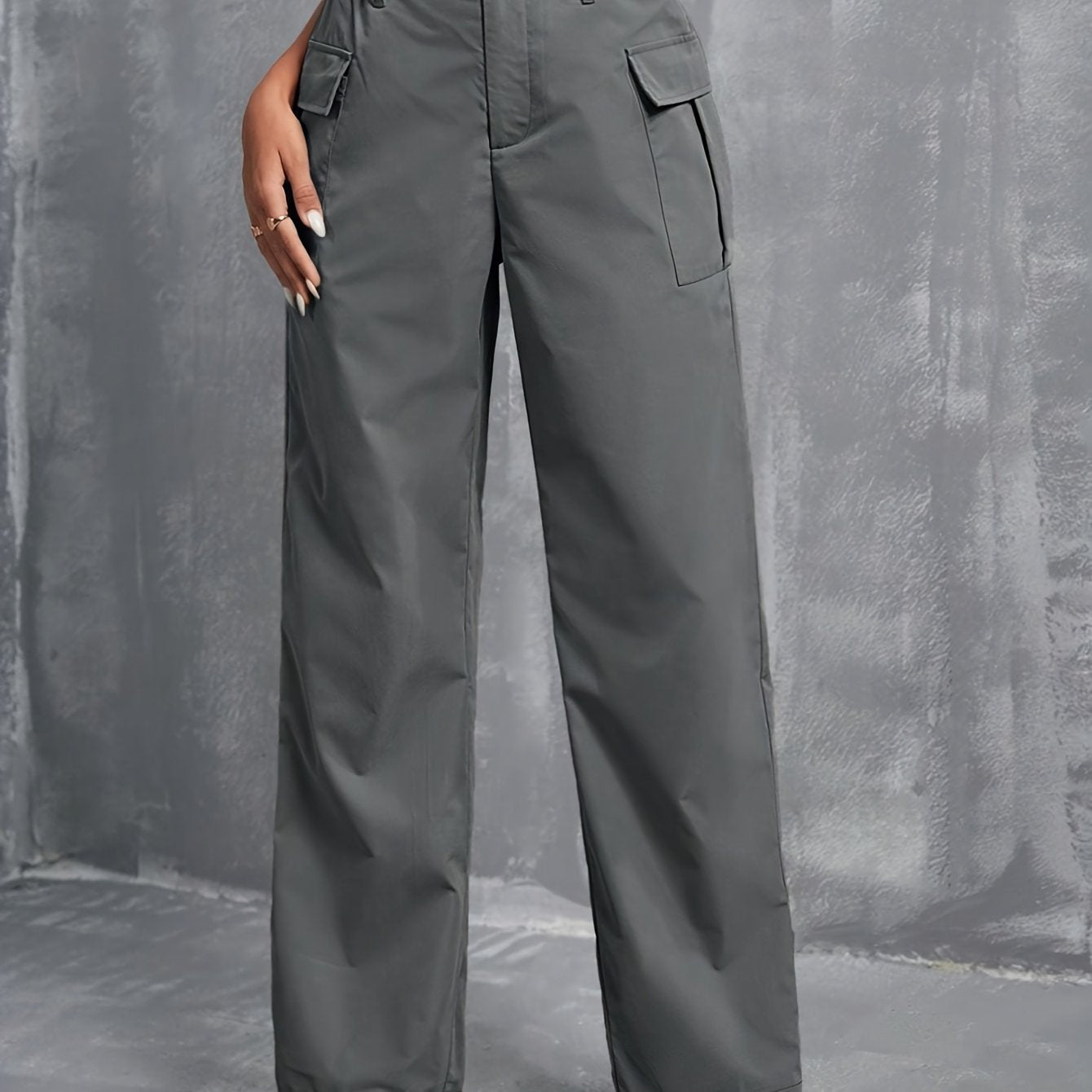 Tu Look Perfecto: Cargo Casual con Toque Sofisticado"