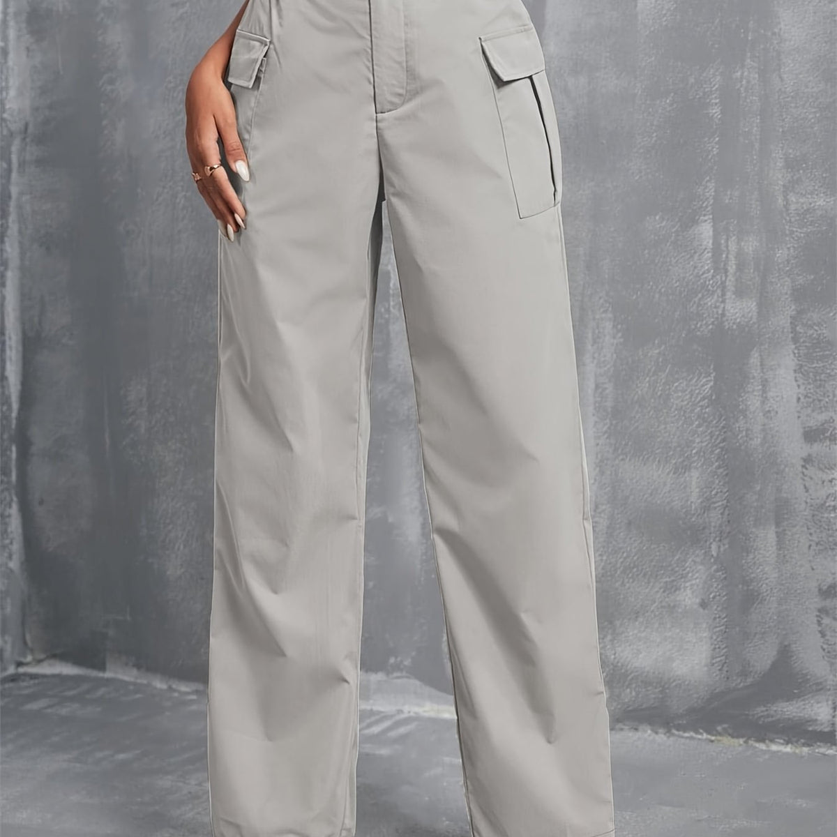 Tu Look Perfecto: Cargo Casual con Toque Sofisticado"