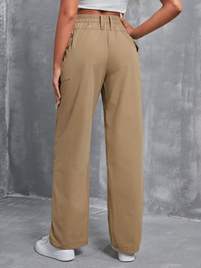 Tu Look Perfecto: Cargo Casual con Toque Sofisticado"