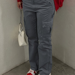 Actitud Streetwear en Cada Paso: ¡Tus Nuevos Cargo Favoritos
